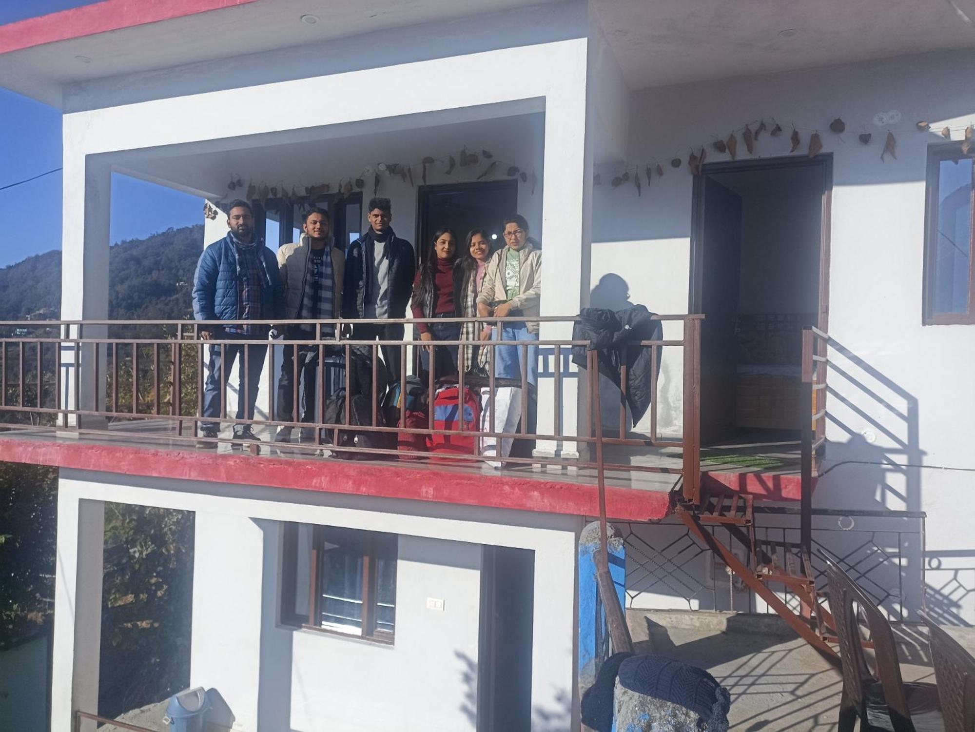 Mayur Homestay Ukhimath Exterior photo