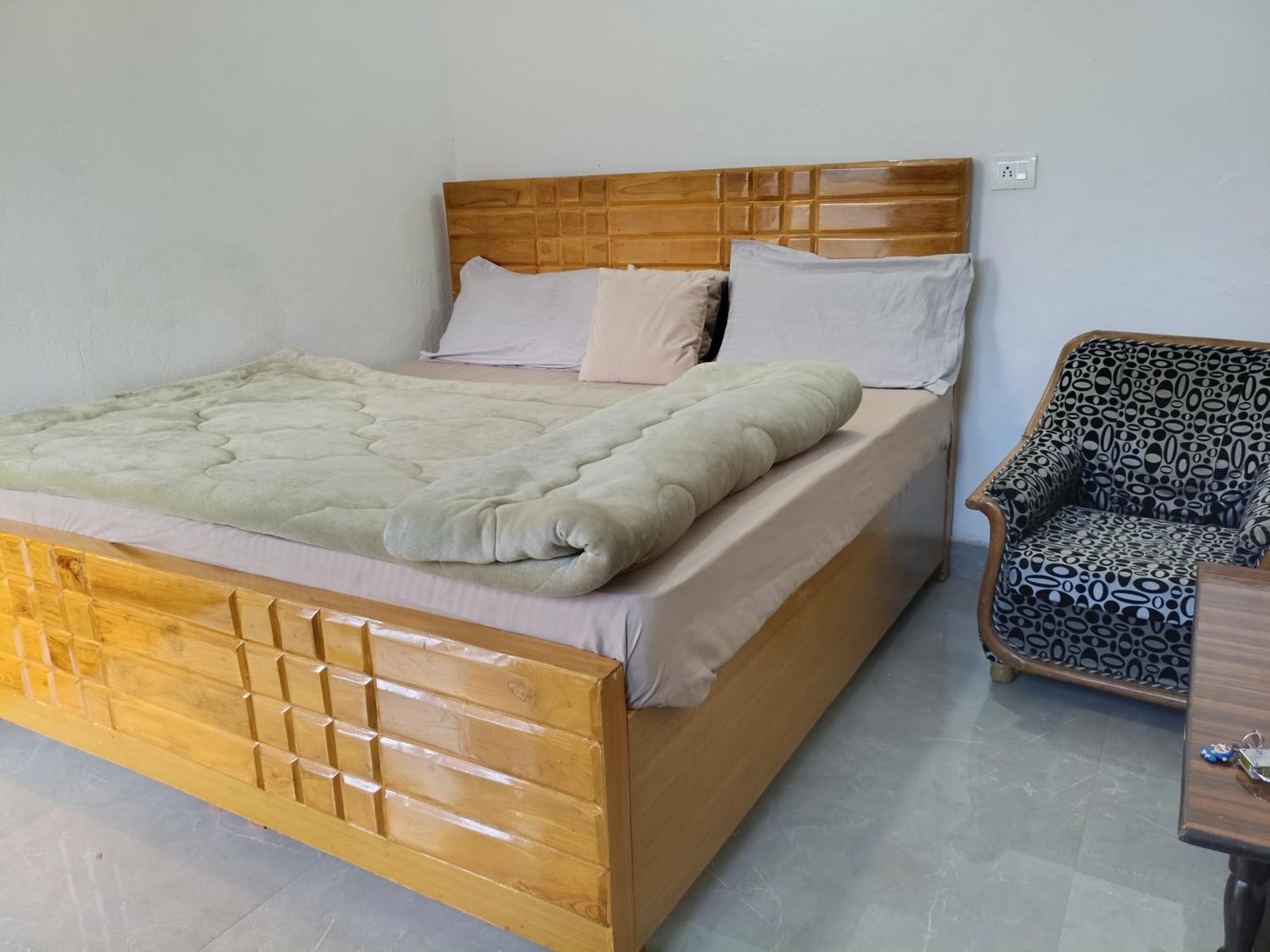 Mayur Homestay Ukhimath Exterior photo